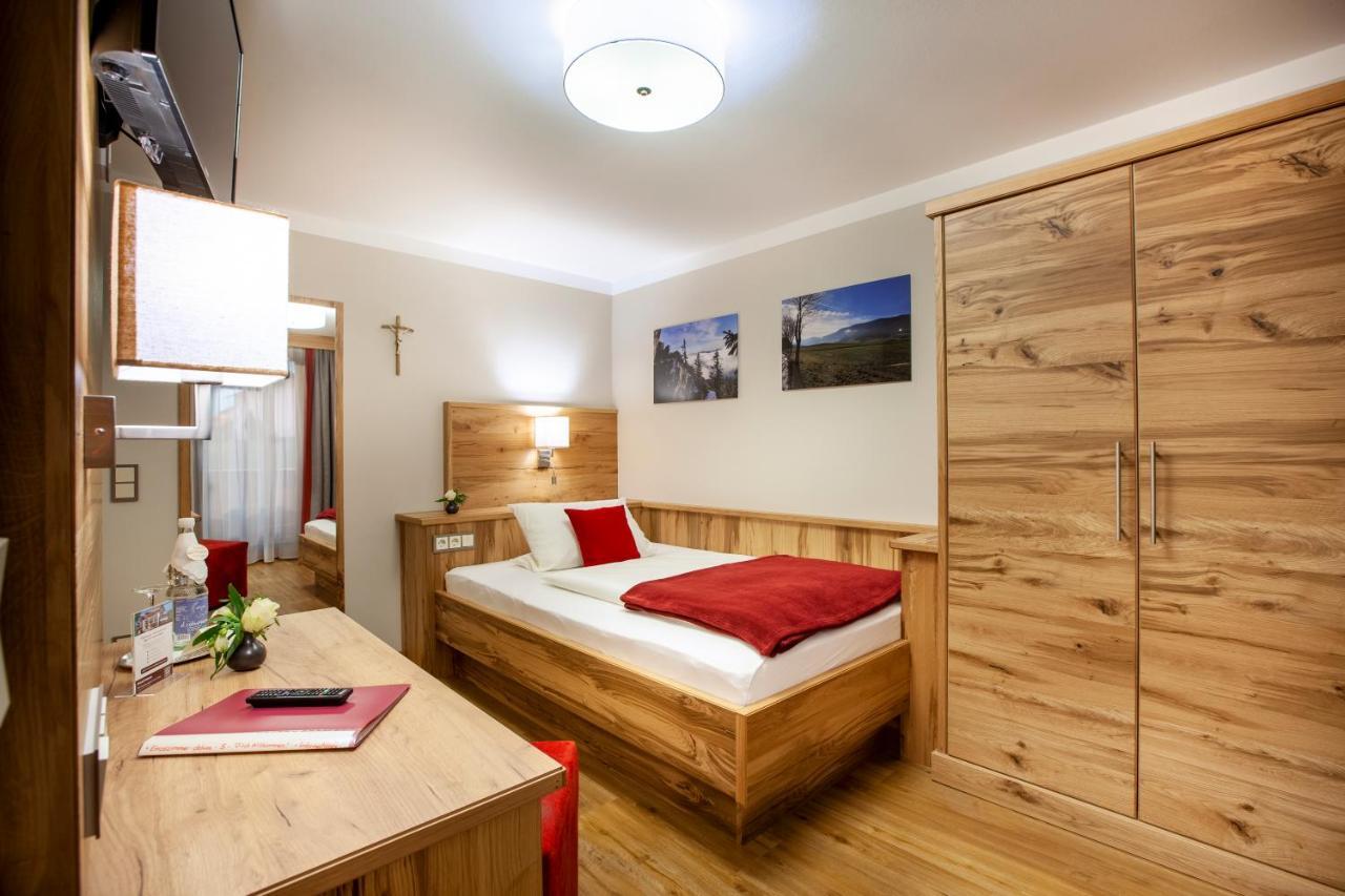 Genusshotel Hohenbogen Neukirchen beim Heiligen Blut Exterior foto